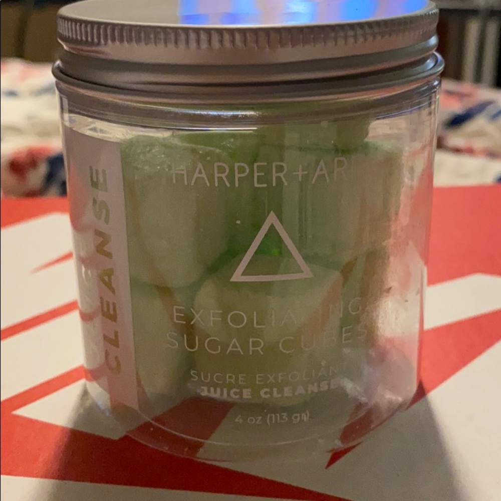 HARPER + ARI Exfoliating Sugar Cubes